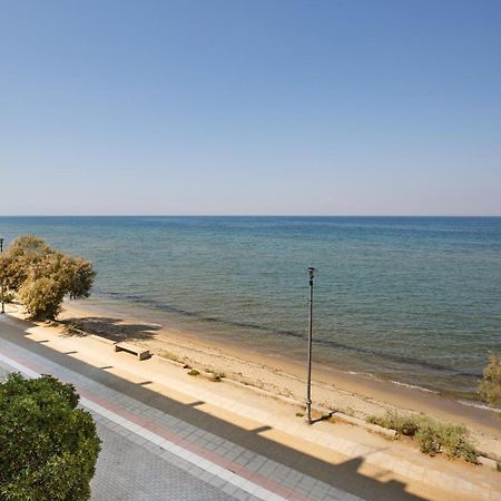 Metaxa Seafront Apartment Peraía エクステリア 写真