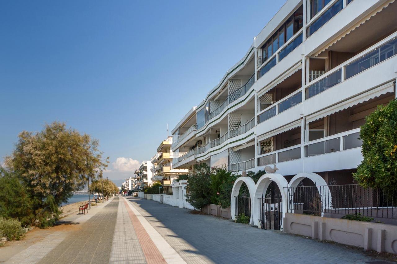 Metaxa Seafront Apartment Peraía エクステリア 写真
