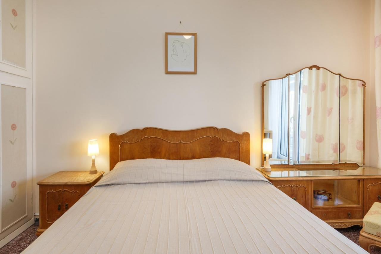 Metaxa Seafront Apartment Peraía エクステリア 写真
