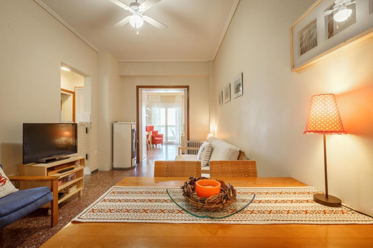 Metaxa Seafront Apartment Peraía エクステリア 写真